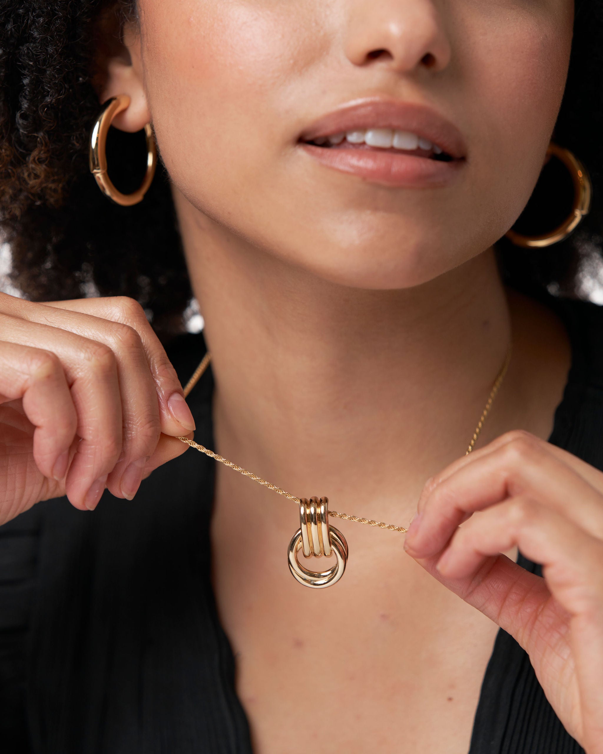 Lana Pendant Gold