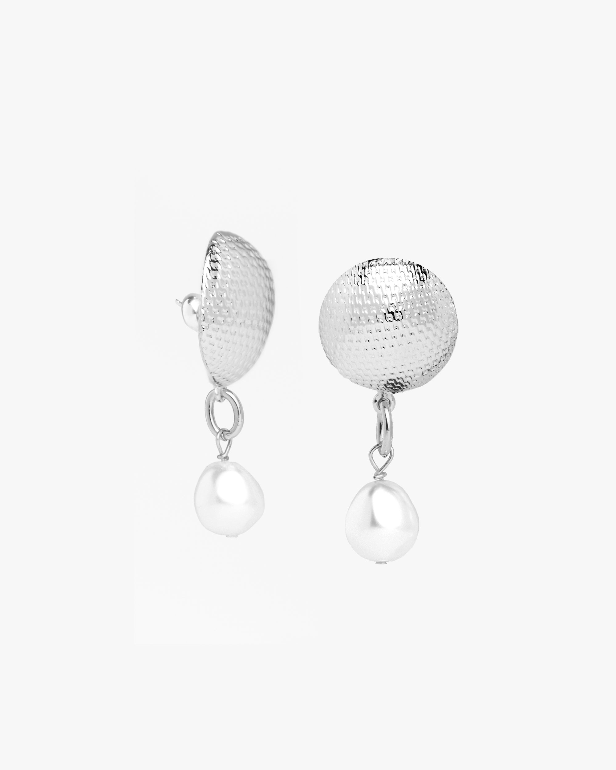 Lara textured drops Silver and White Pearl