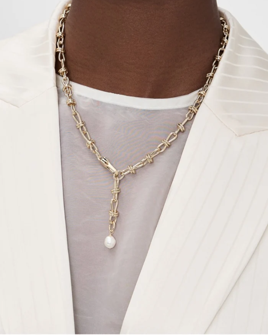 Tyla Love Knot Necklace Gold