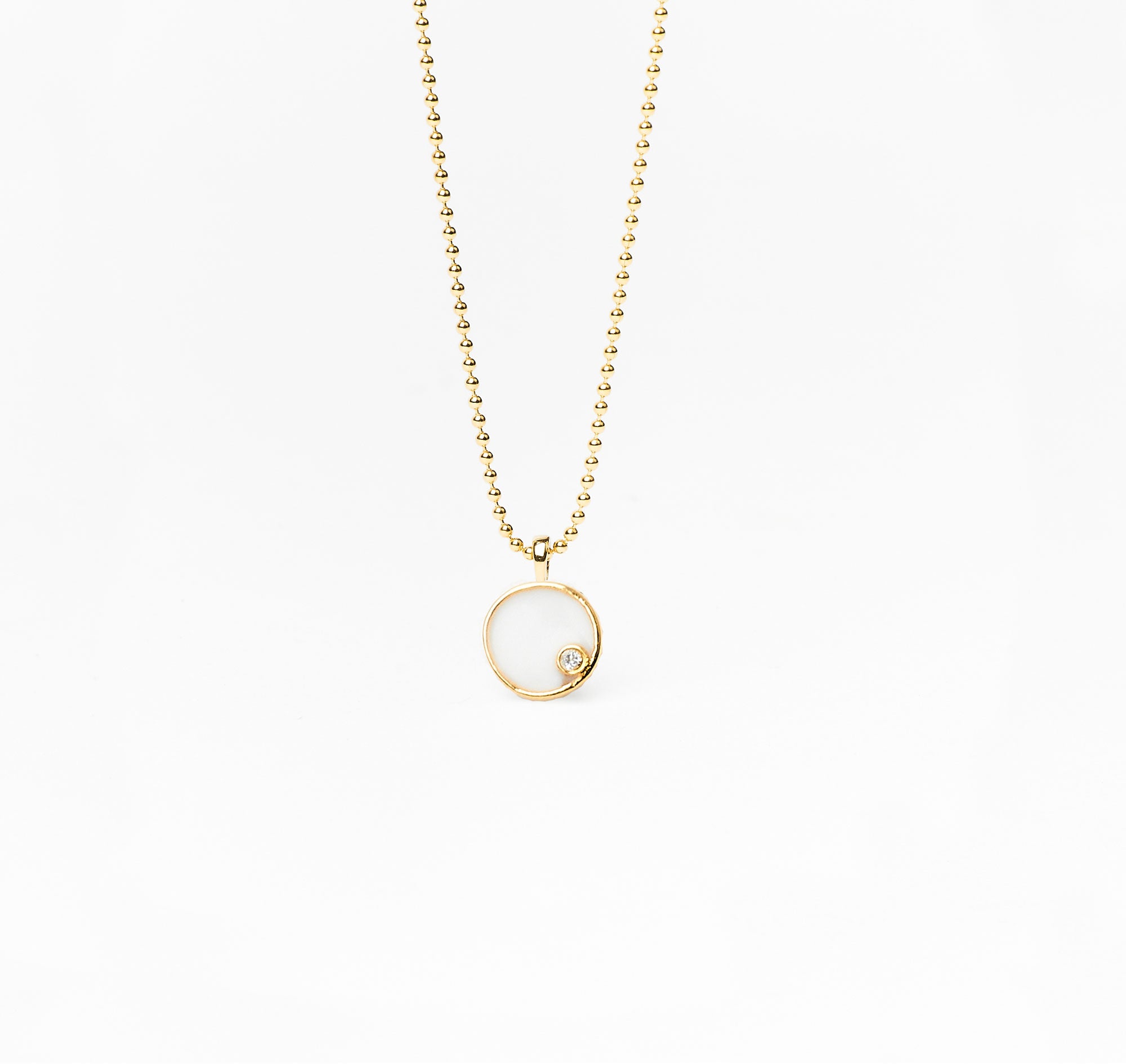 Celiine Necklace Ivory