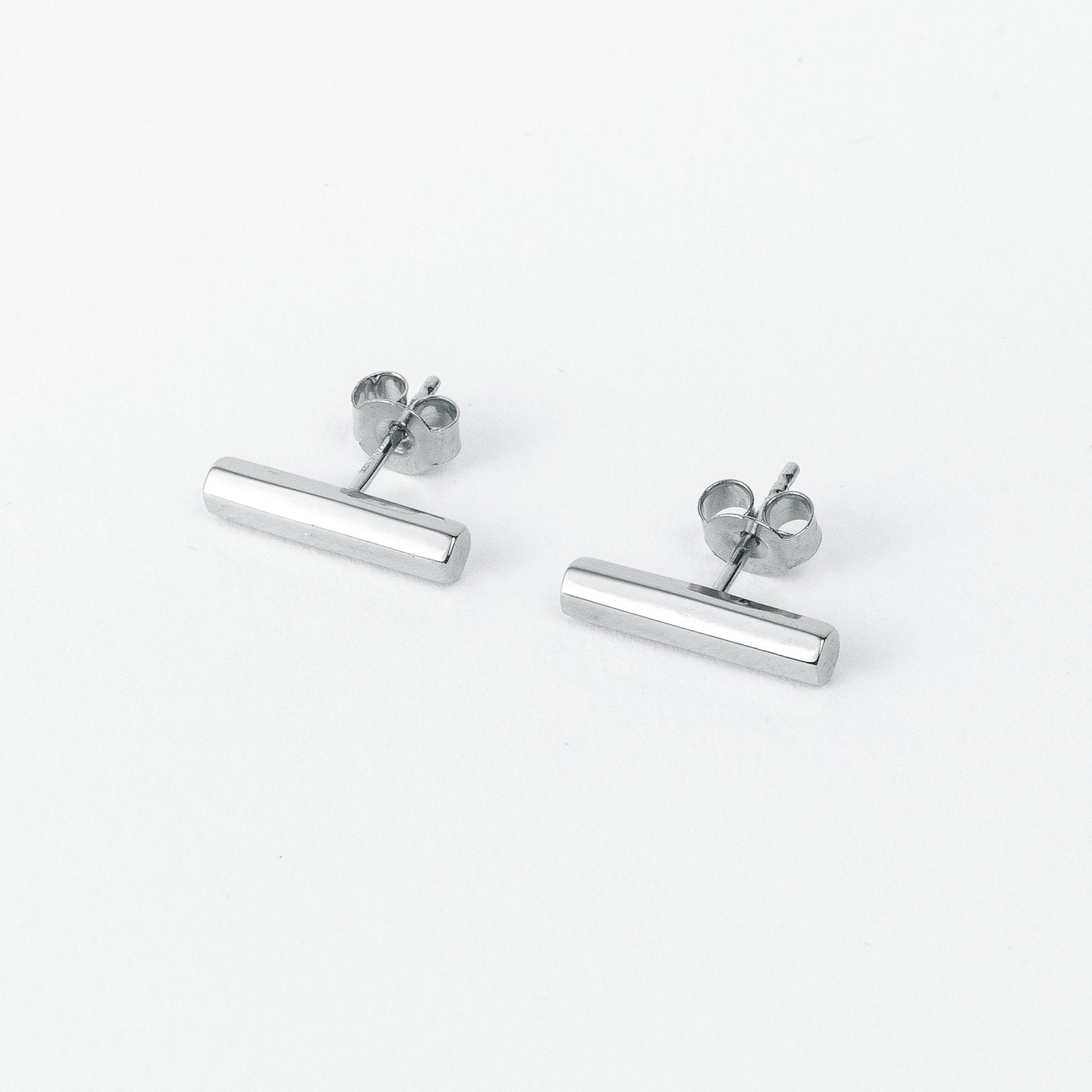 Lisa Bar Studs - 925 Sterling Silver - SOPHIE BLAKE NY