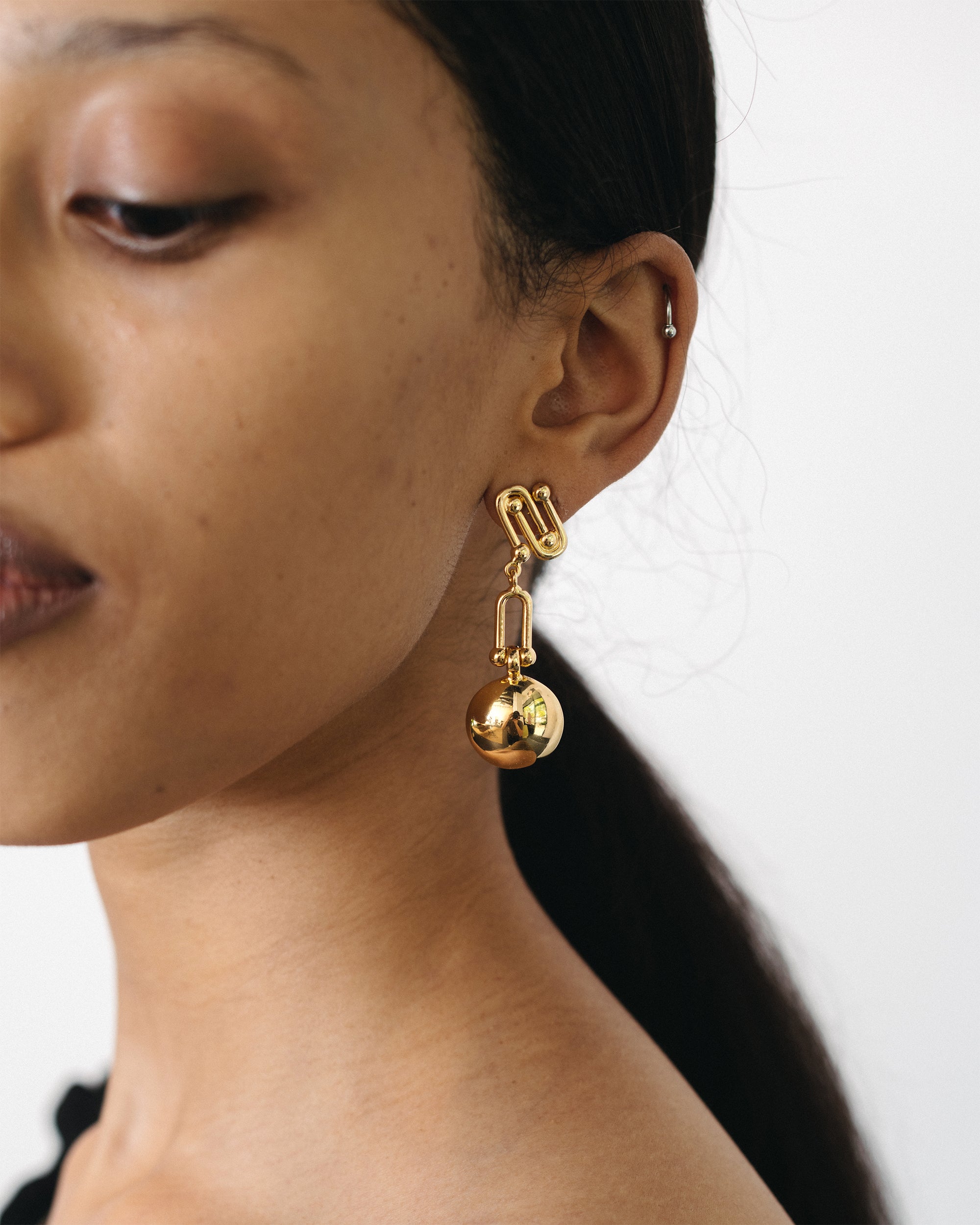 Aada Dome Earrings