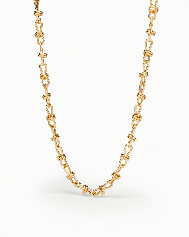 Tyla Love Knot Necklace Gold